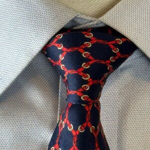Bert Pulitzer Men’s Necktie - 100% Silk Navy & Red Chain Pattern - Made in USA